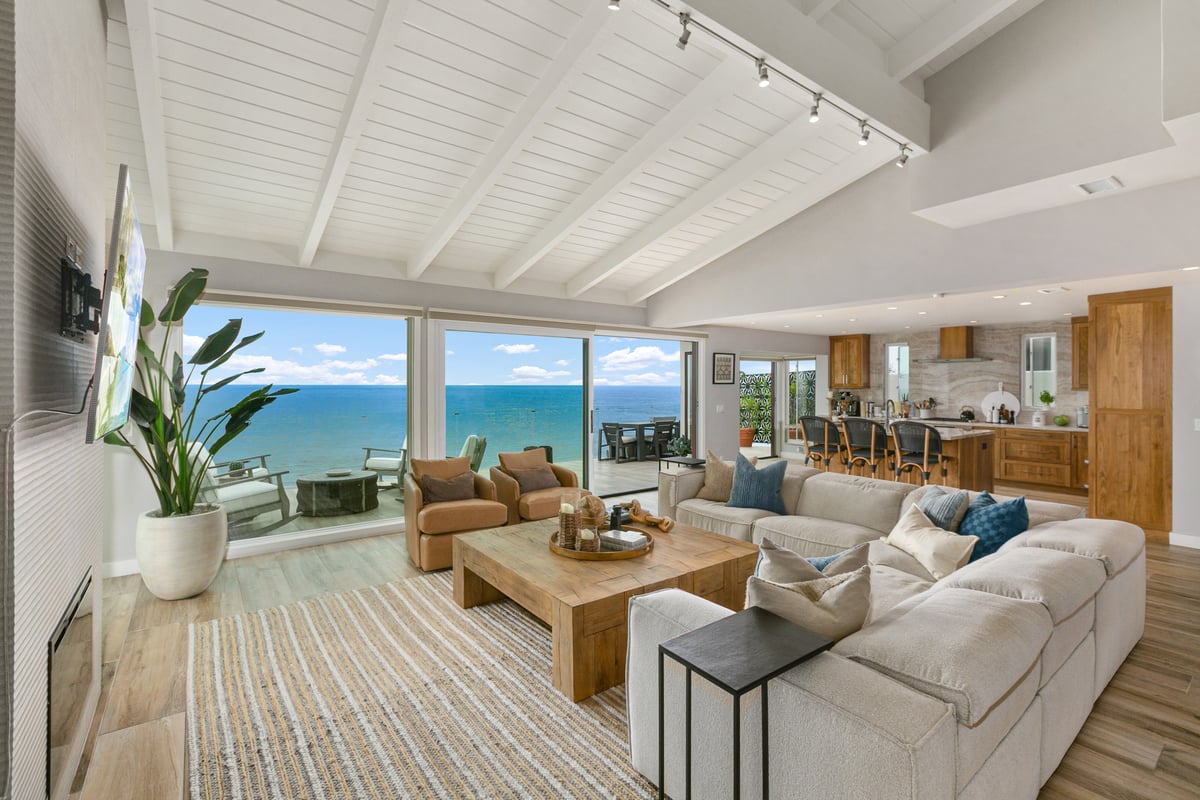 Reserve your San Diego oceanfront vacation home