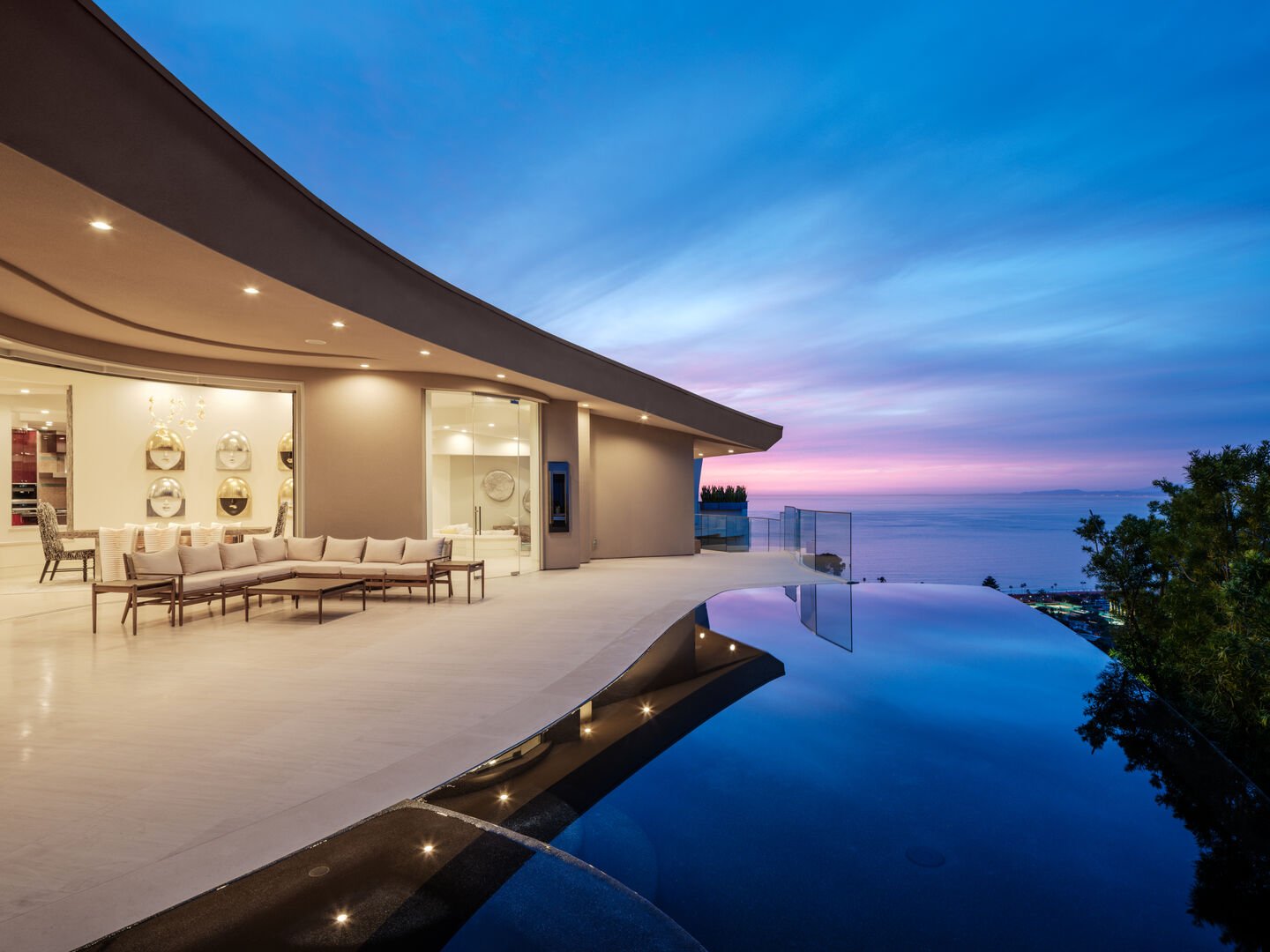 One of our Mission Beach rentals with a pool